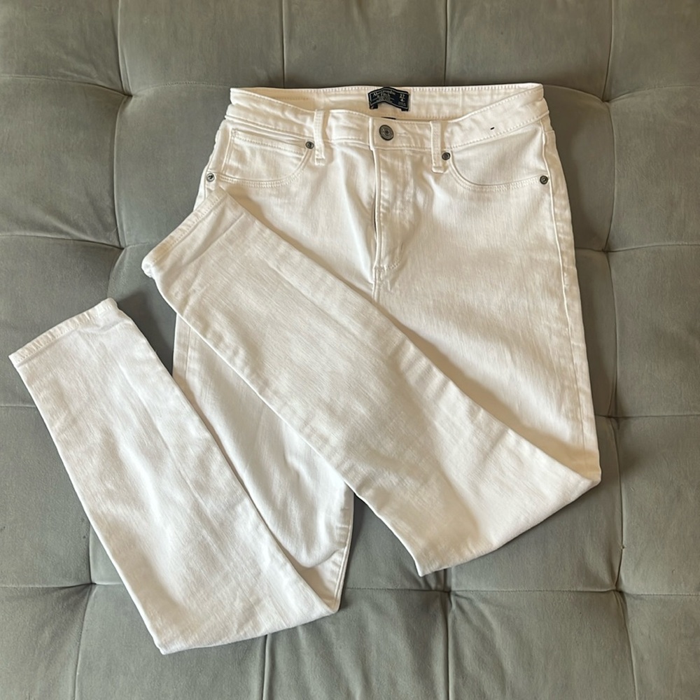 Abercrombie & Fitch High Rise Super Skinny Jeans